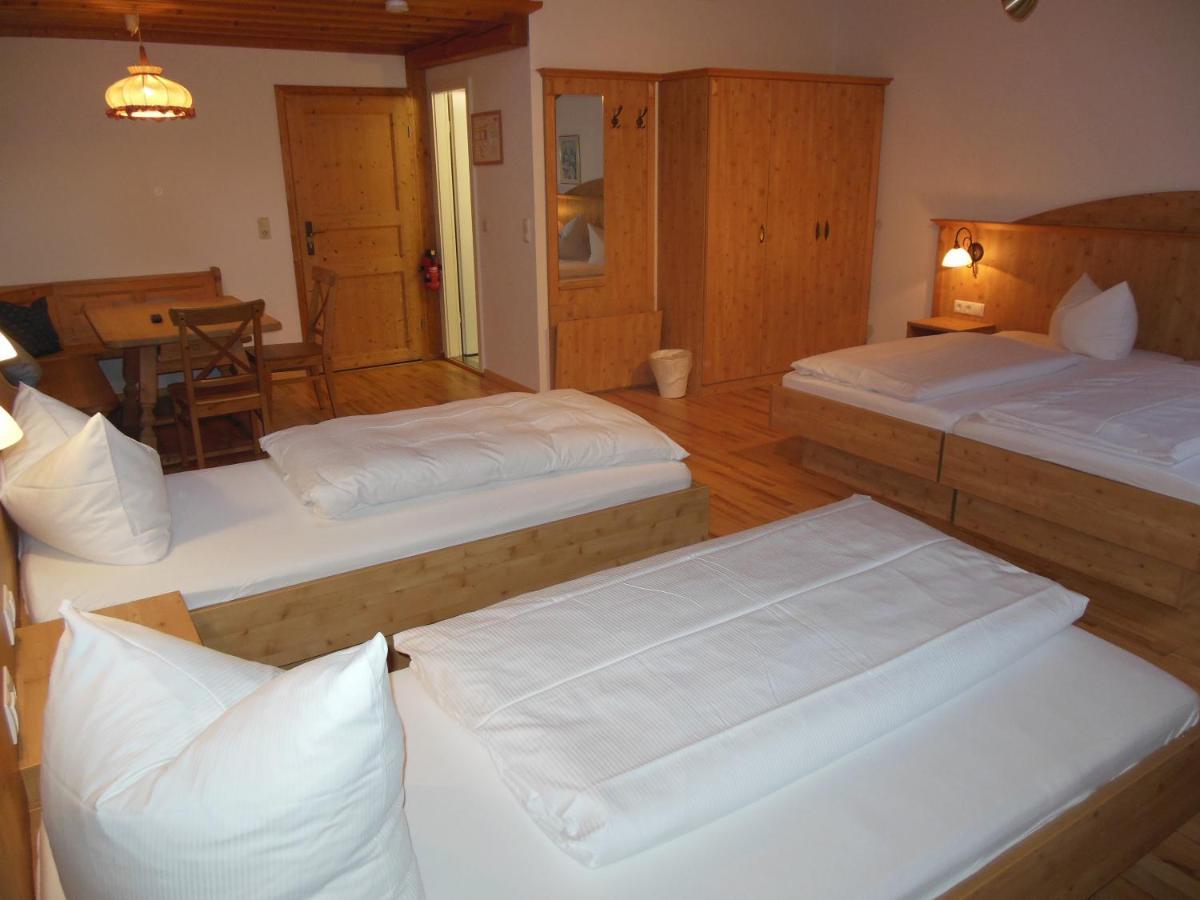 Gasthof Pension Altwirt Sachsenkam 外观 照片